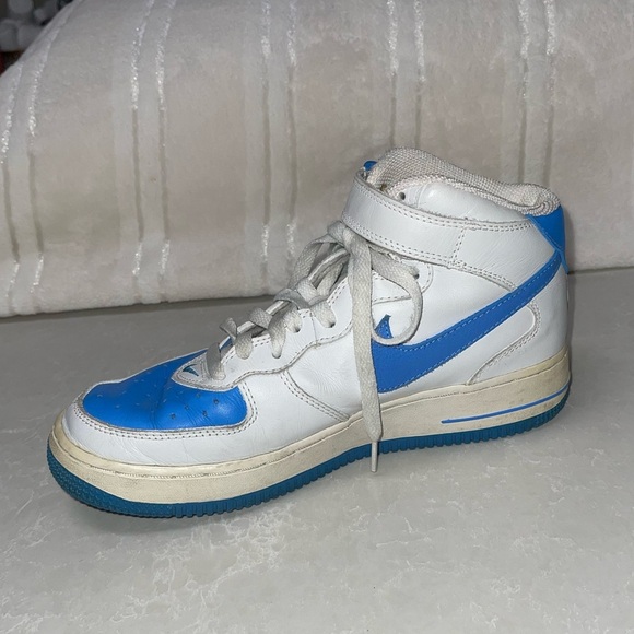 GUC 2003 Vintage Nike Air Force 1 Mid “Baby Blue” Strap - Picture 2 of 13